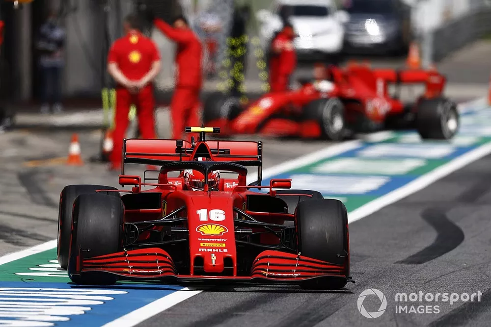 Charles Leclerc, Ferrari SF1000 en Sebastian Vettel, Ferrari SF1000