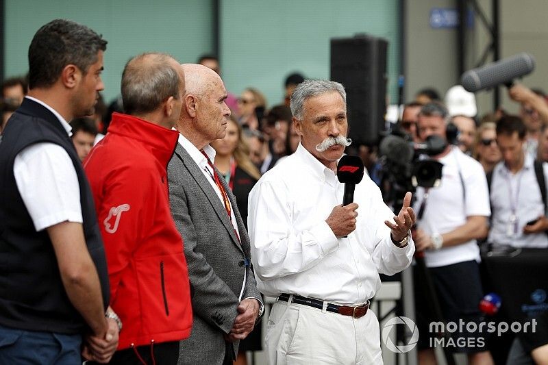 La F1 tomó la "decisión correcta" al viajar a Australia, dice Carey