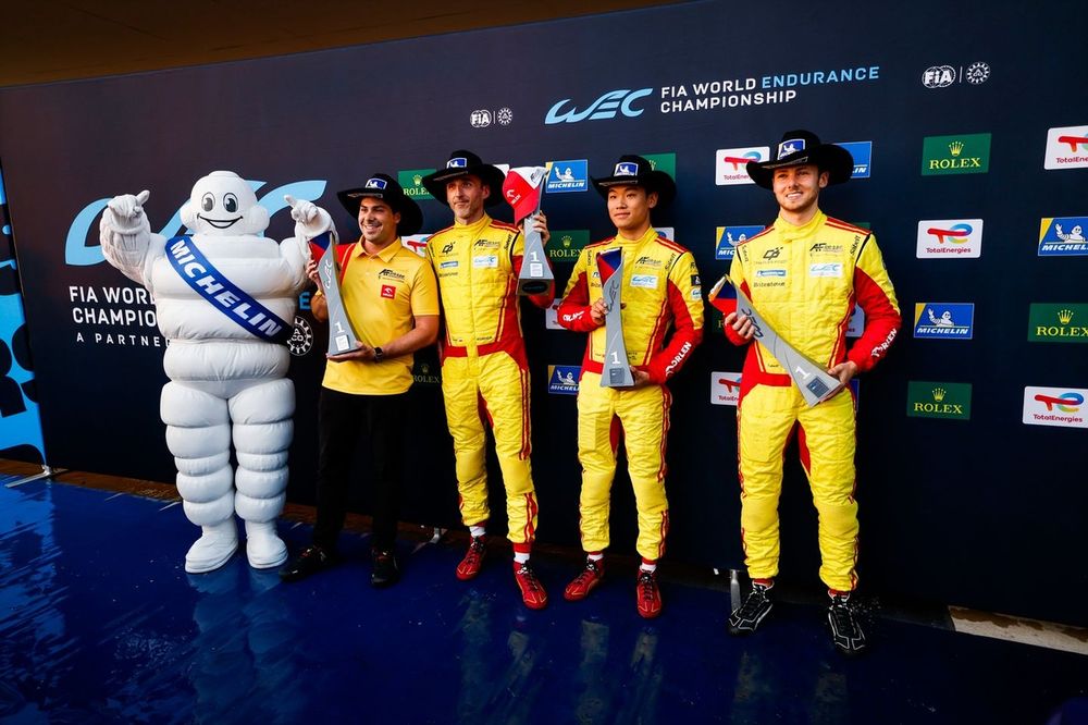 #83 AF Corse Ferrari 499P: Robert Kubica, Yifei Ye, Philip Hanson