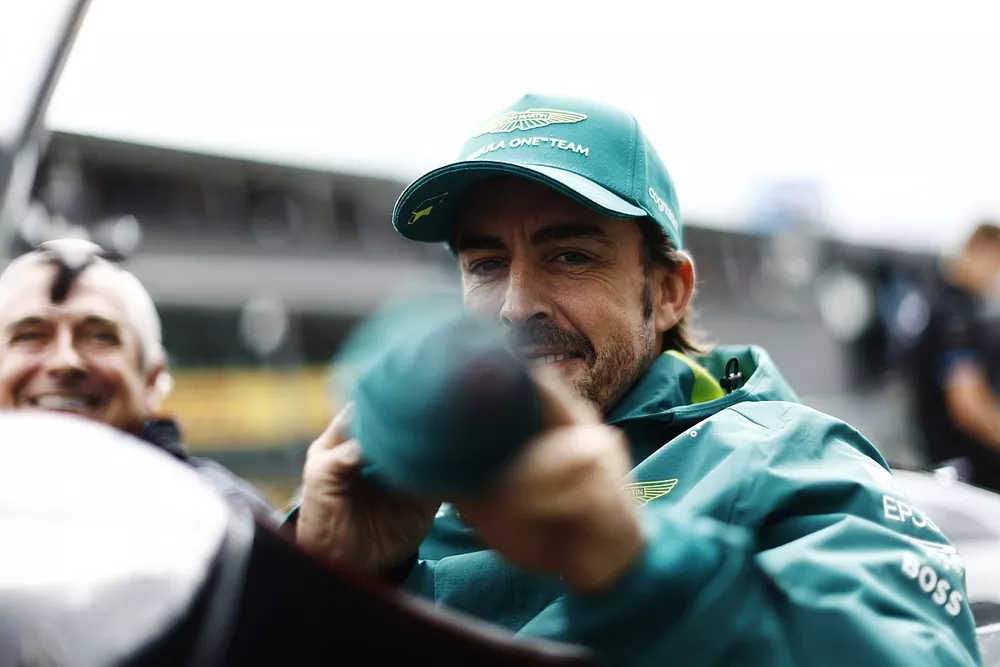 Fernando Alonso, Aston Martin F1 Team 