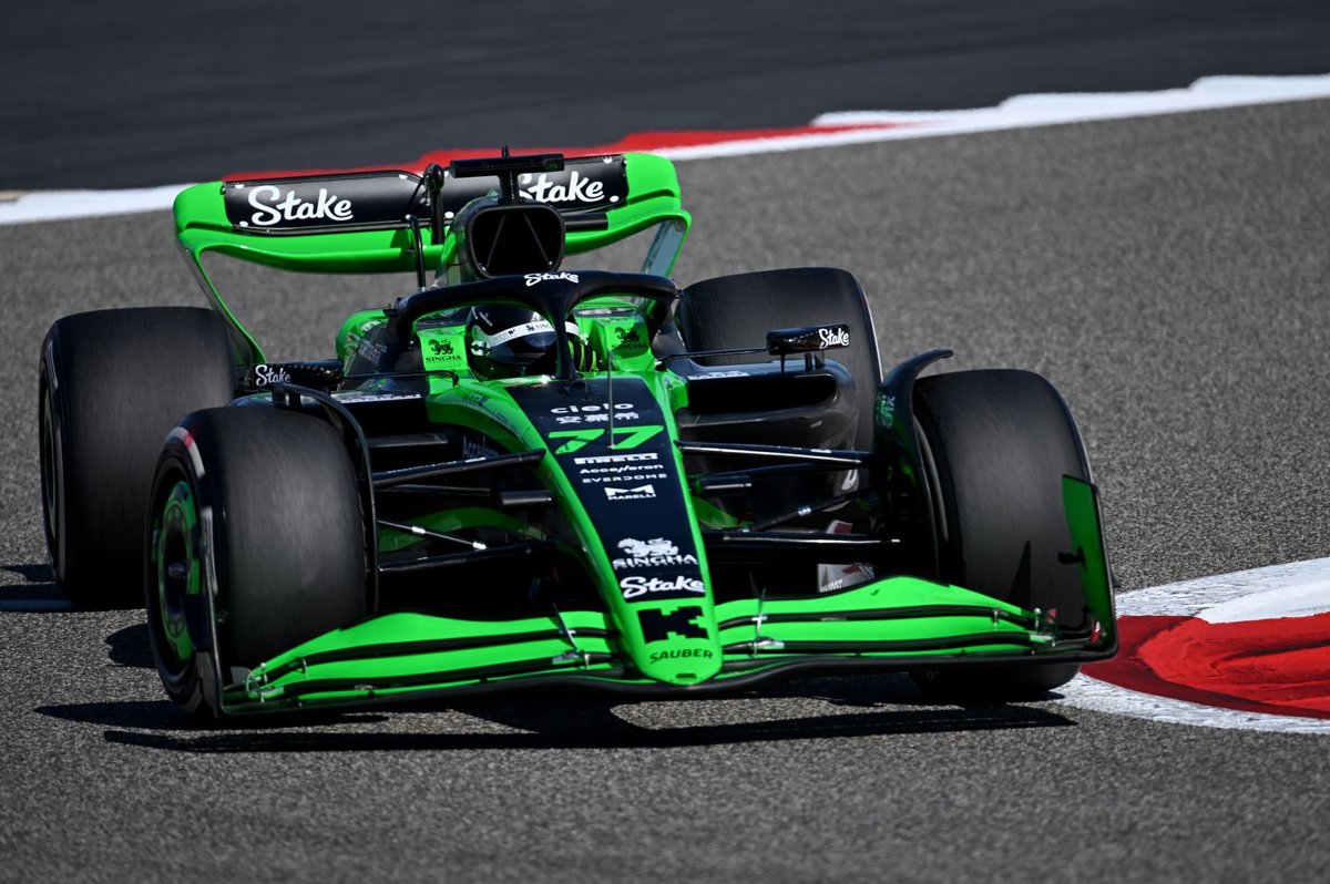 Difference between pushrod and pullrod suspension on an F1 car