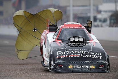 Johnson, Torrence, Enders win NHRA Arizona Nationals