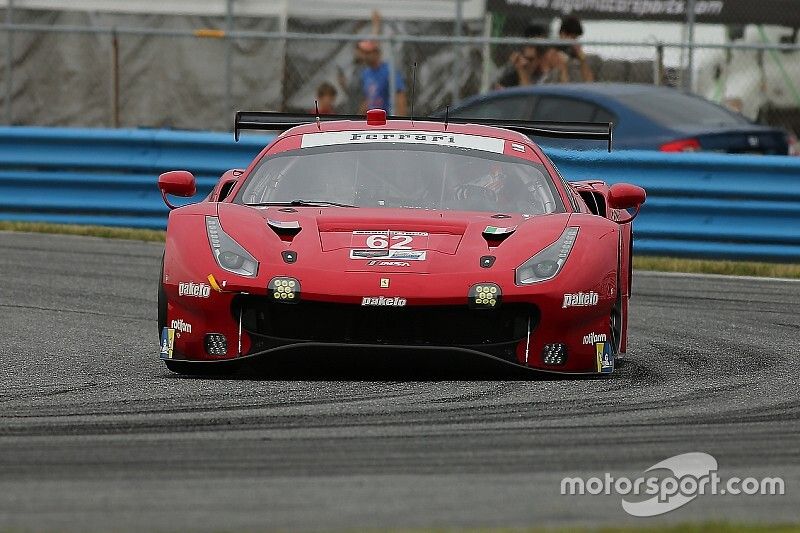Mazda e Ferrari svettano nelle Qualifiche Roar a Daytona