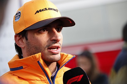 Alonso egy jó F1-es karriert remél Sainz-nak