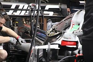 Британский карантин оставил Haas без моторов Ferrari