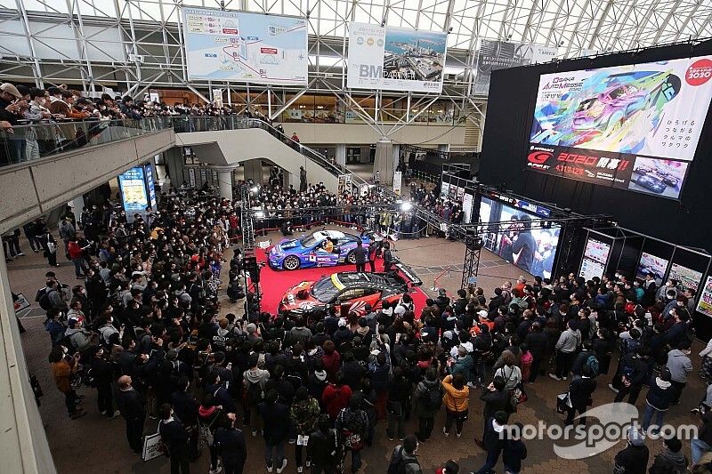 大阪オートメッセ2020が開幕 前年のSGTチャンピオンカーがお出迎え