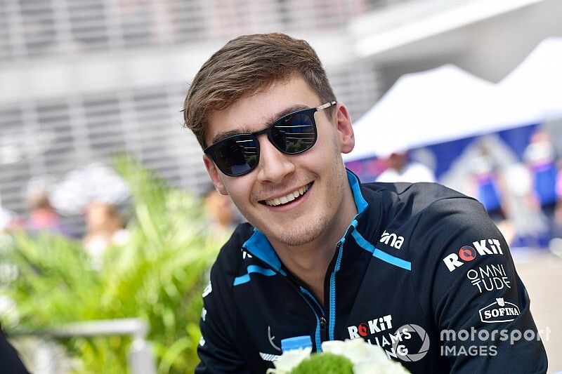 Russell spokojny o hamulce