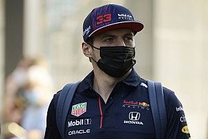 Verstappen: "Bu seneki deneyimlerim beni değiştirmedi"