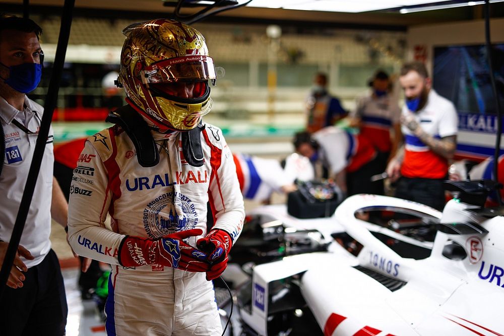 Mazepin gives himself 4 out of 5 for sticking through first F1 season