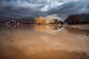 Derde etappe Dakar Rally ingekort wegens hevige regenval
