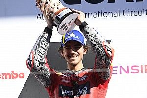 Course - Bagnaia gagne une épreuve conclue sous drapeau rouge