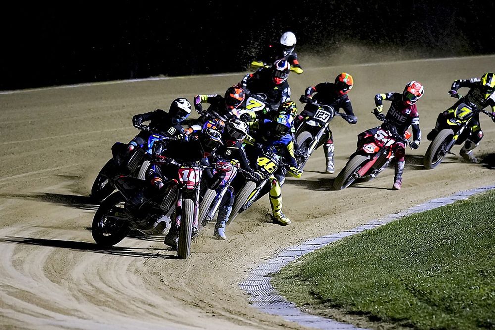 100 Km dei Campioni: tanti big in gara al Ranch di Valentino Rossi