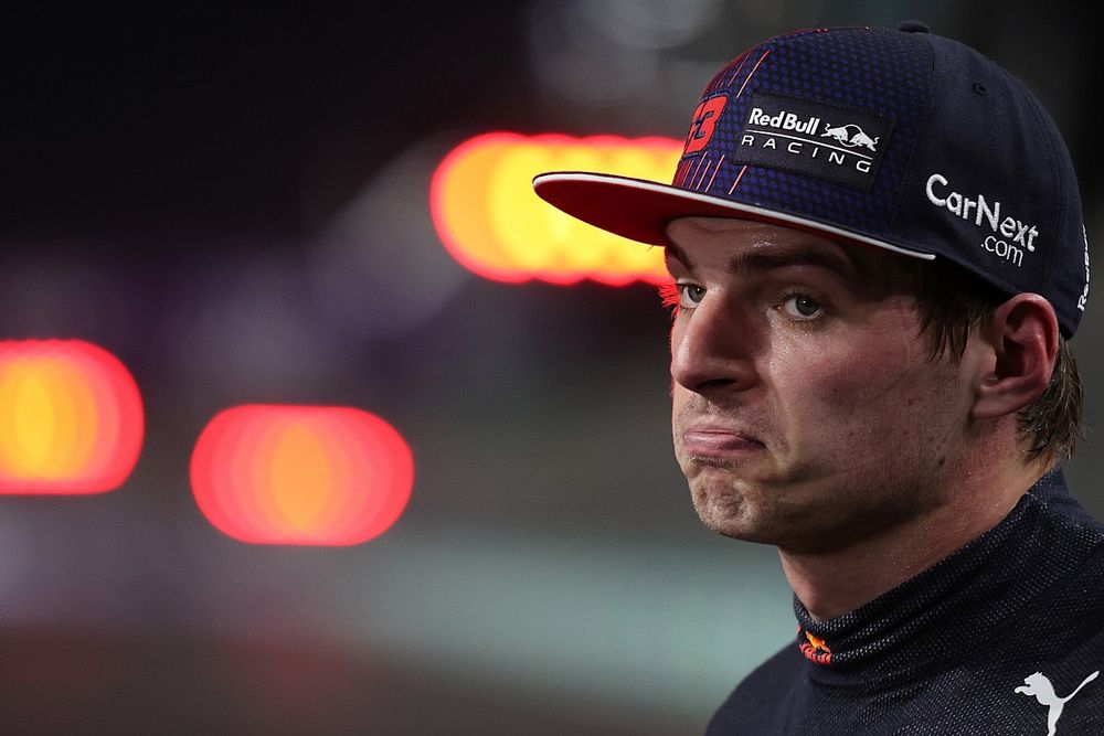 F1 | 10" di penalità a Verstappen per il brake test a Hamilton!