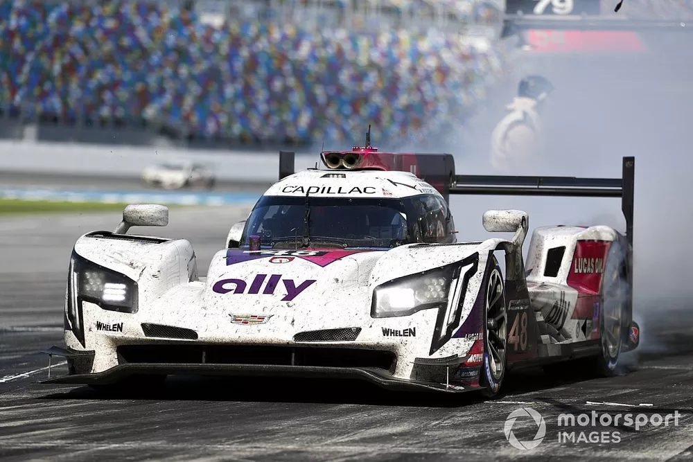 #48 Action Express Racing Cadillac DPi: Jimmie Johnson, Kamui Kobayashi, Simon Pagenaud, Mike Rockenfeller