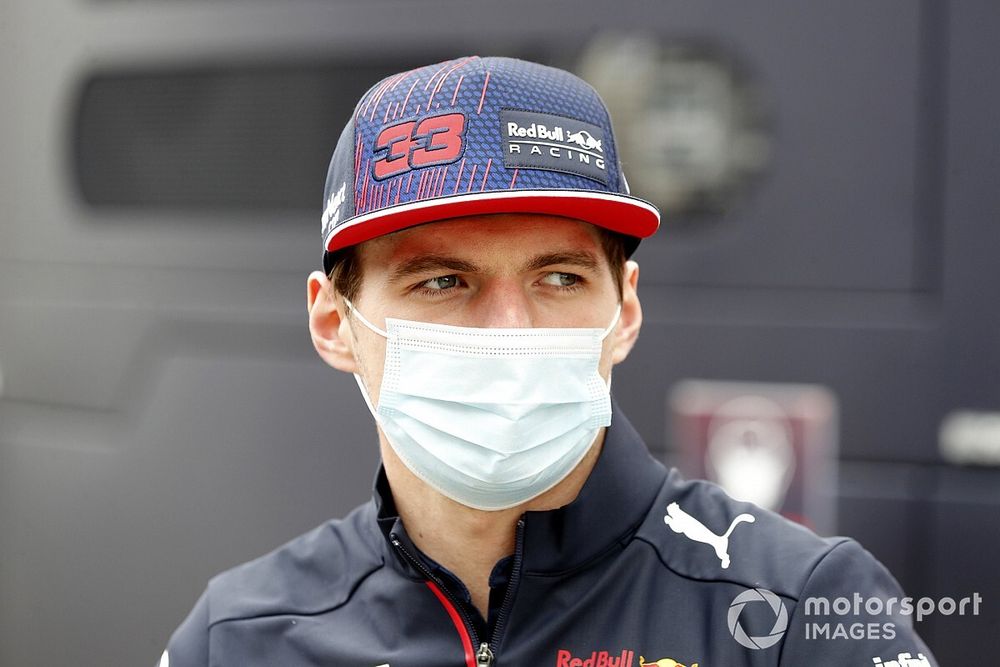 Verstappen Perez mercedeses visszajelzéseiről, illetve az olasz pechsorozatáról nyilatkozott