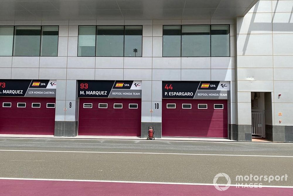 Il garage della Repsol Honda Team 