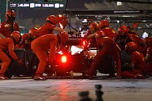 Sainz thought Bahrain GP qualifying "was over" after Q1 glitch