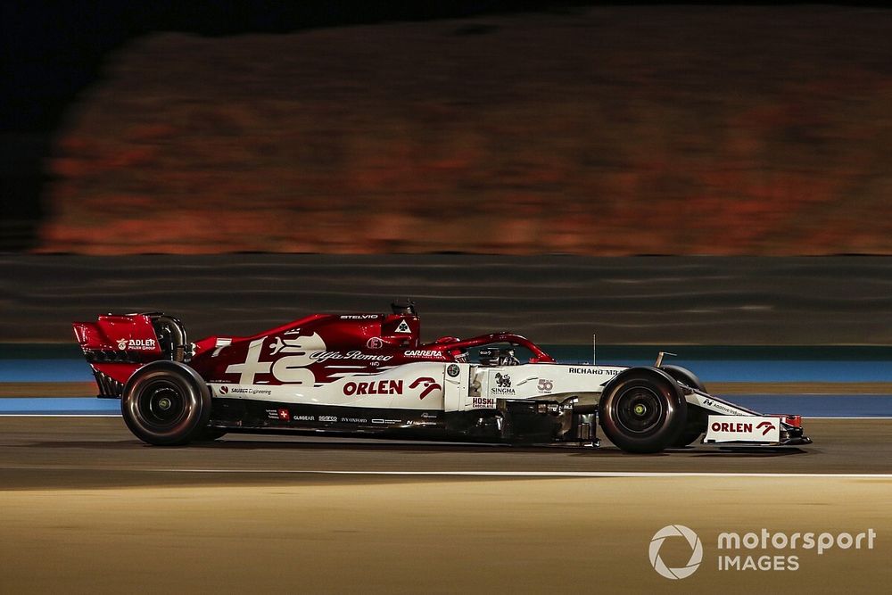 Raikkonen: "Araç çok yavaş"