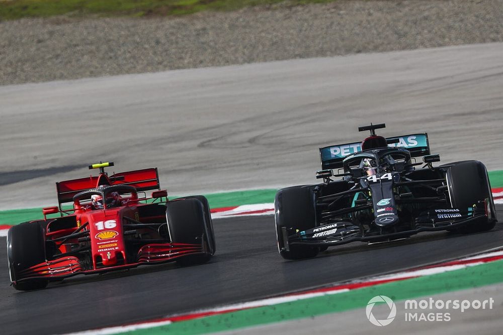 Lewis Hamilton, Mercedes F1 W11, Charles Leclerc, Ferrari SF1000