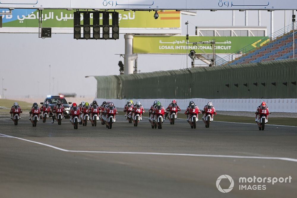 Race 1 Asia Talent Cup Qatar 2021