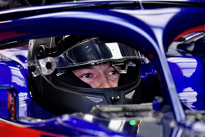 Képeken a nagy visszatérő Daniil Kvjat a Toro Rossóval