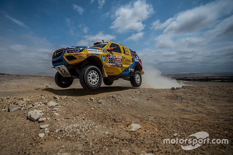Dakar: Szalayék a 20. helyről várják a zárónapot