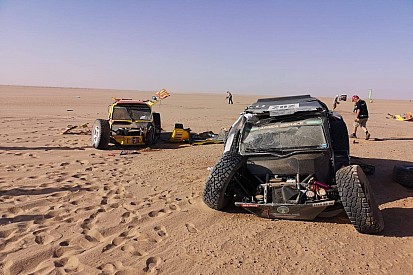 Video: Ravage na megacrash in zevende etappe Africa Eco Race