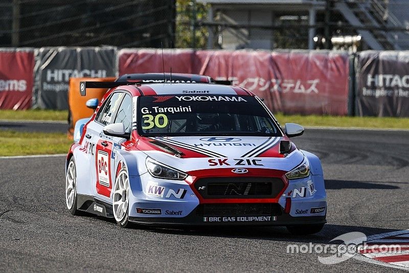 Tarquini vence y da un paso de gigante para llevarse el título en Macao