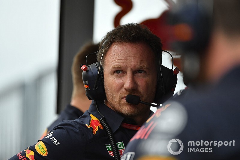 Хорнер посоветовал гонщикам Red Bull не бороться друг с другом на старте