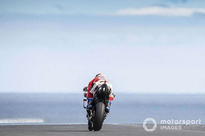 Dovizioso: “Deberemos tener un ojo puesto sobre Rossi”