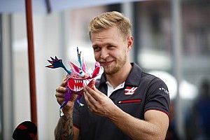 Magnussen a tükröt hibáztatja a Japánban történtek miatt