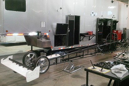 Dixon preparing for NHRA comeback