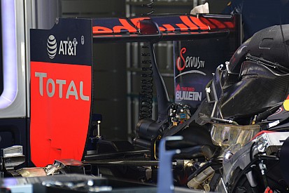 Bite-size tech: Red Bull RB12 rear wing