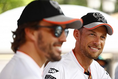 Button doute qu'un retour chez Renault intéresse Alonso