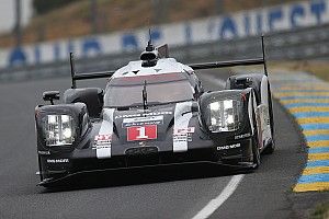 Porsche 919 Hybrid going over 320 km/h on a country road