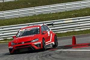 Trainingsauftakt in Oschersleben: Neue TCR Deutschland startet in Premierenjahr