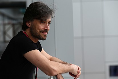 Алексей Попов предложил разделить гонки Формулы 1 надвое ради «поколения тик-тока»