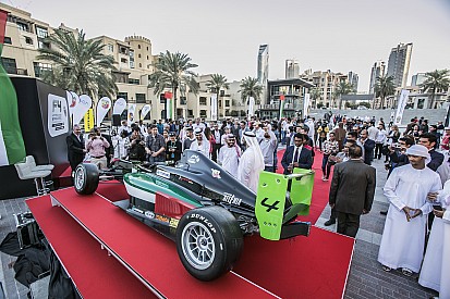 إطلاق بطولة الفورمولا 4 في الإمارات العربية المتحدة