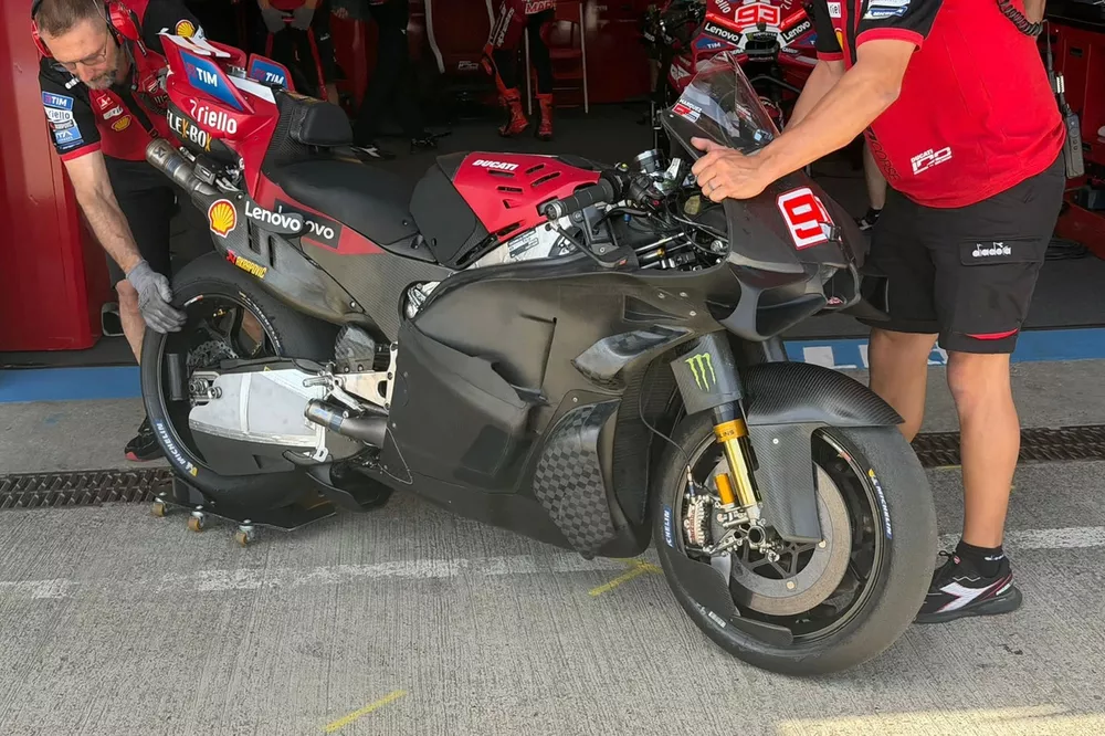 Ducati Team bike detail 