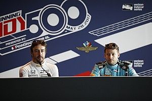 Indy 500, Alonso: "Voglio che la monoposto sia competitiva in gara"