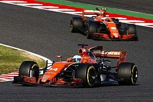 В Pirelli предложили McLaren выставить на тесты две машины вместо одной