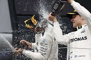 Mercedes comemora, Ferrari lamenta: frases do fim de semana