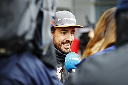 Alonso minden helyzetben egy „állat”