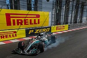 Hamilton culpa a los neumáticos de su caída en la segunda práctica