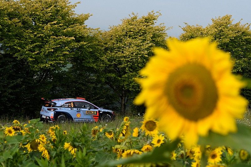 Sordo tras su salida en Alemania: "El coche se ha ido recto"