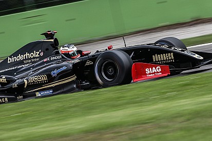 Binder gana interinamente en Monza y Celis en cuarto