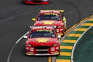 Les Ford Falcon brillent à Melbourne