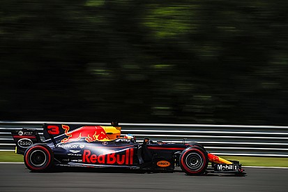 Hungaroring, Libere 2: Vettel insegue Ricciardo, ma la Mercedes è dietro