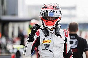 George Russell se lleva la pole position