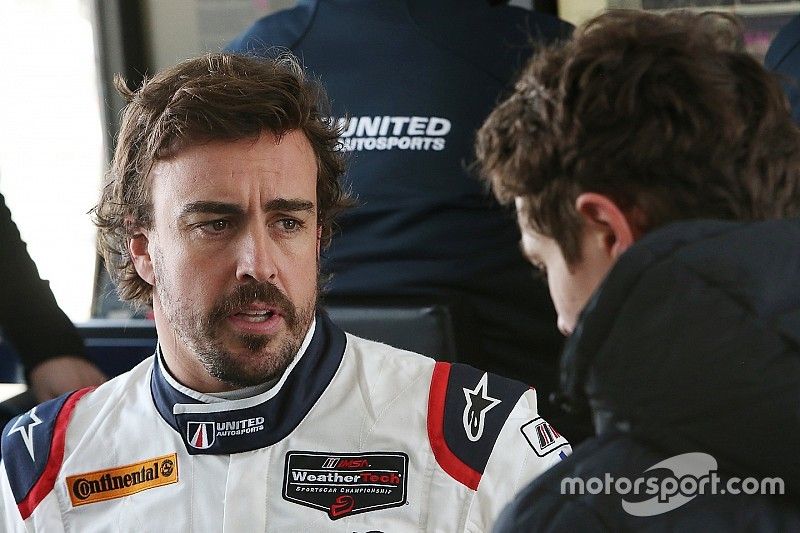 Alonso says 2018 Le Mans chances are "50/50"